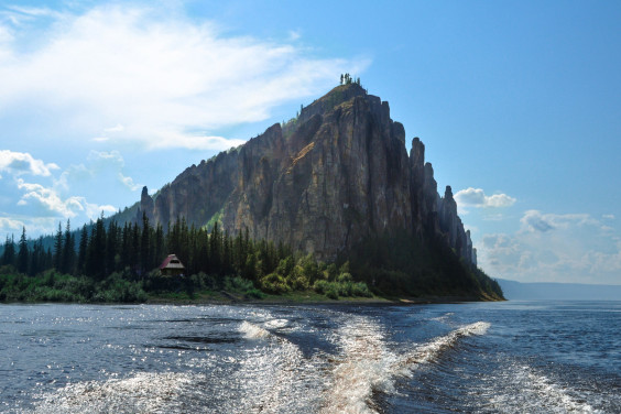 Приглашаем добровольцев в национальный парк «Ленские столбы» в Якутии