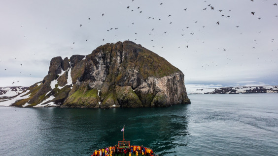 РГО приглашает в экспедицию «Арктический плавучий университет»